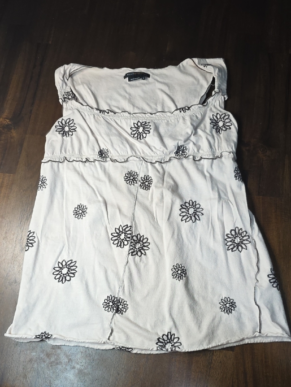 BCBGMaxAzria Y2k Cream Floral-Embroidered Camisole